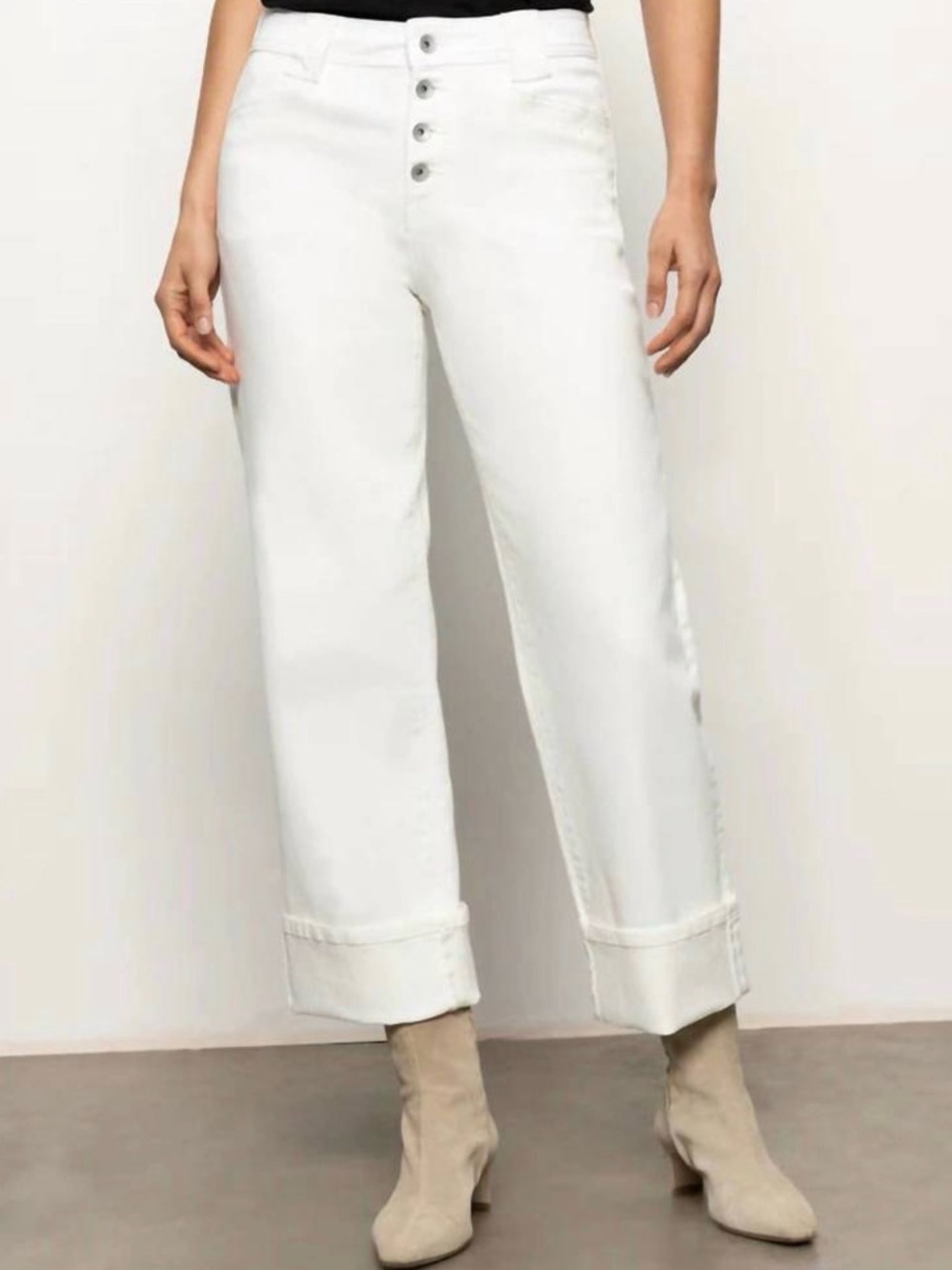 Luna Cuffed Straight Crop Jeans